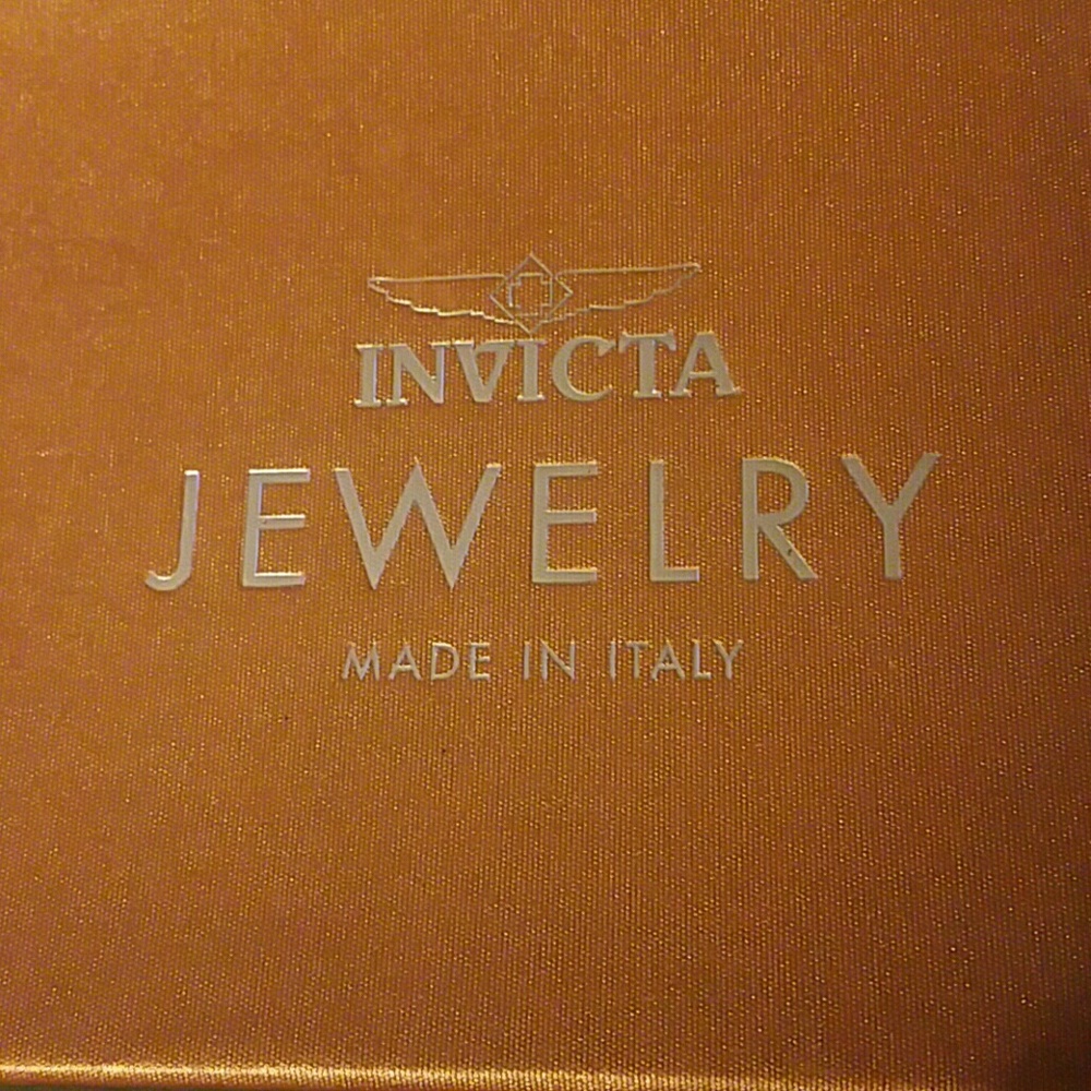 ❤Invicta necklace - Picture 4 of 6